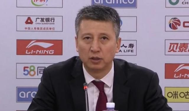 锡德里克·哈德威克爵士也参加了演出，参加演出的还有韦斯利·艾迪和米尔德里德·马特威克，后者我很仰慕。